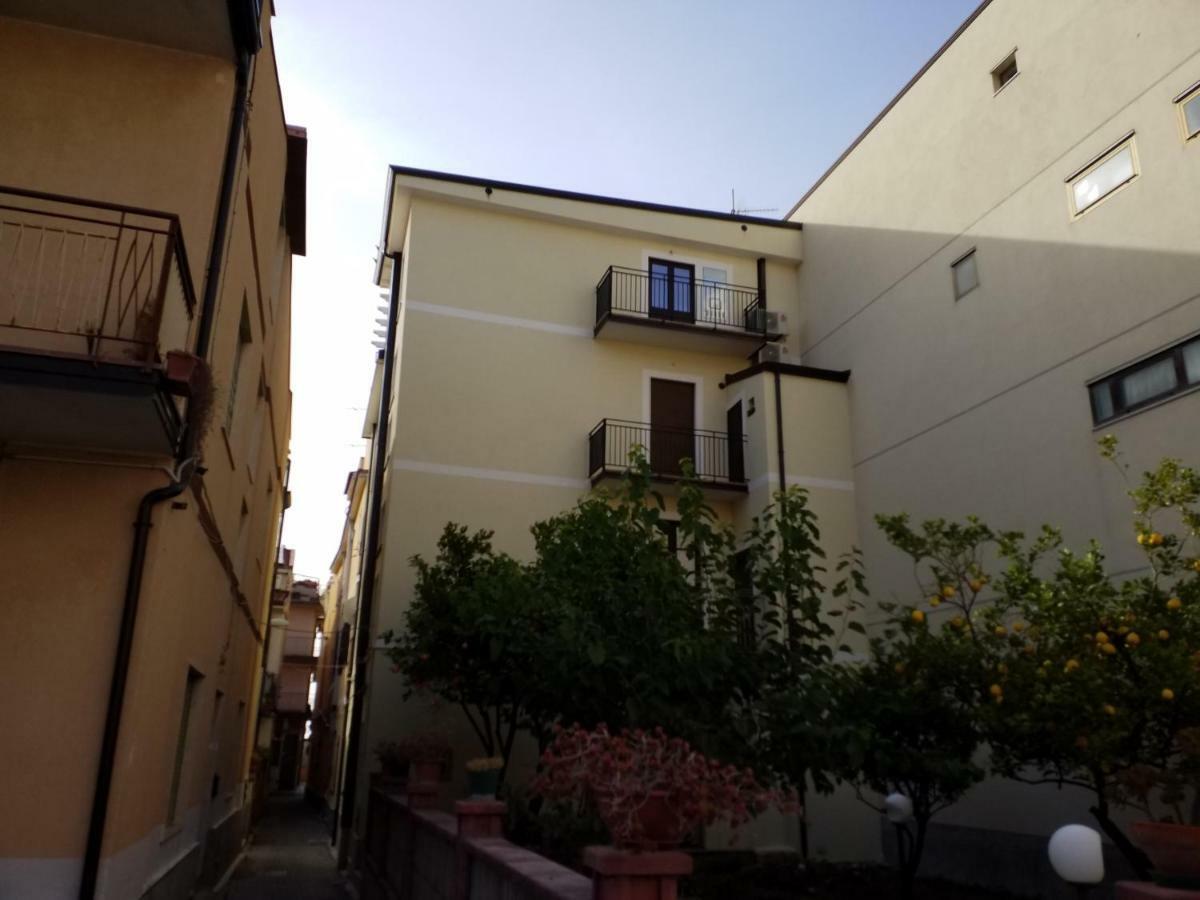 Mediterranean Apartments Capo d'Orlando Luaran gambar